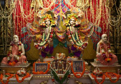 Happy Krishna Janmashtami 2017 Vrindavan Live Pictures